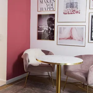Hideaways - Nikolai Homes Apartment Wien